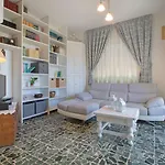 Daire Sandra By Interhome Le Focette